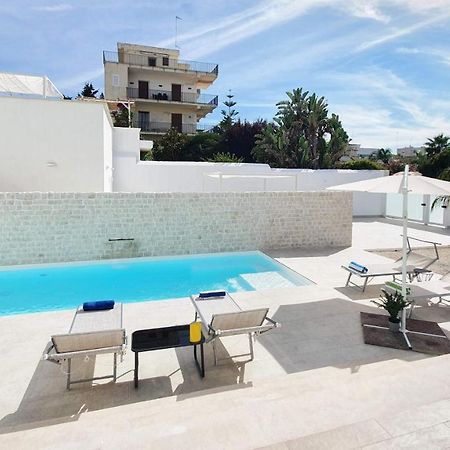 בארי Villa Mediterranea Apartments - Seaview, Pool & Garden מראה חיצוני תמונה