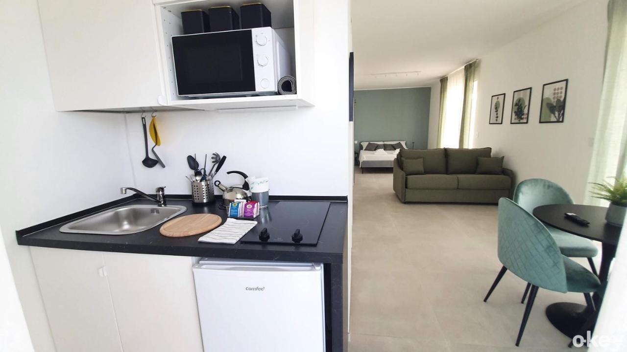בארי Villa Mediterranea Apartments - Seaview, Pool & Garden מראה חיצוני תמונה
