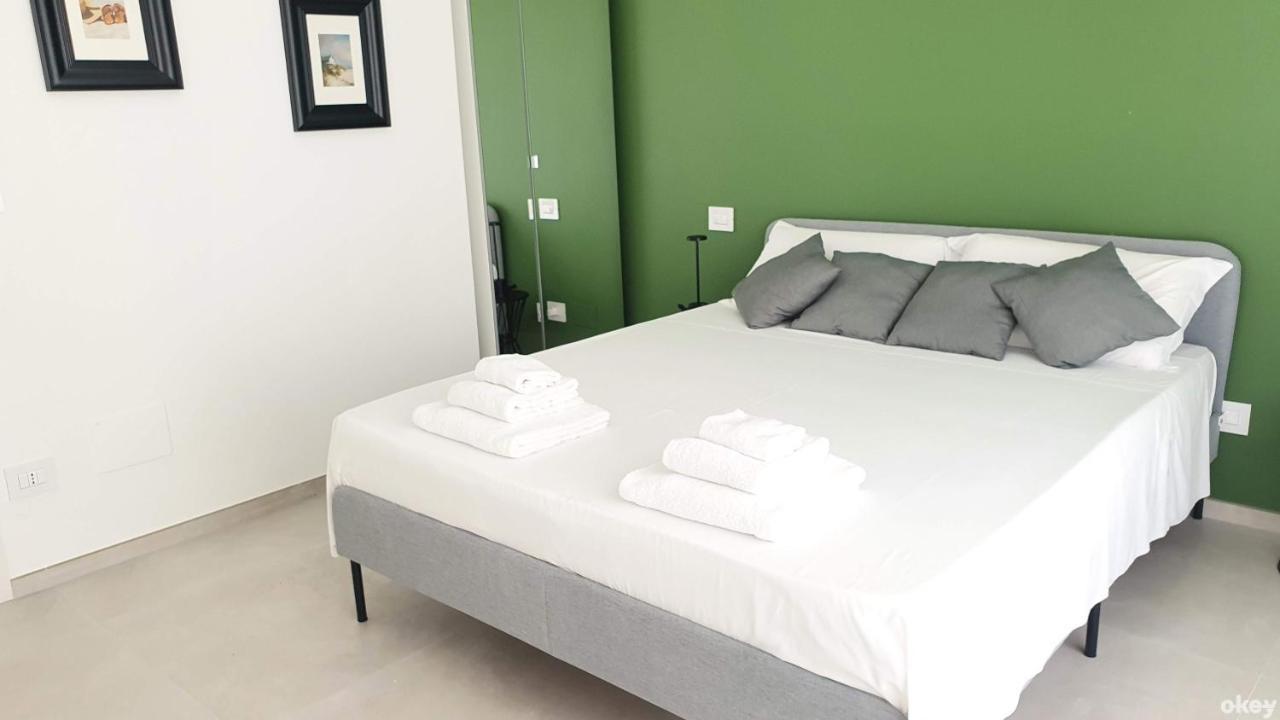 בארי Villa Mediterranea Apartments - Seaview, Pool & Garden מראה חיצוני תמונה