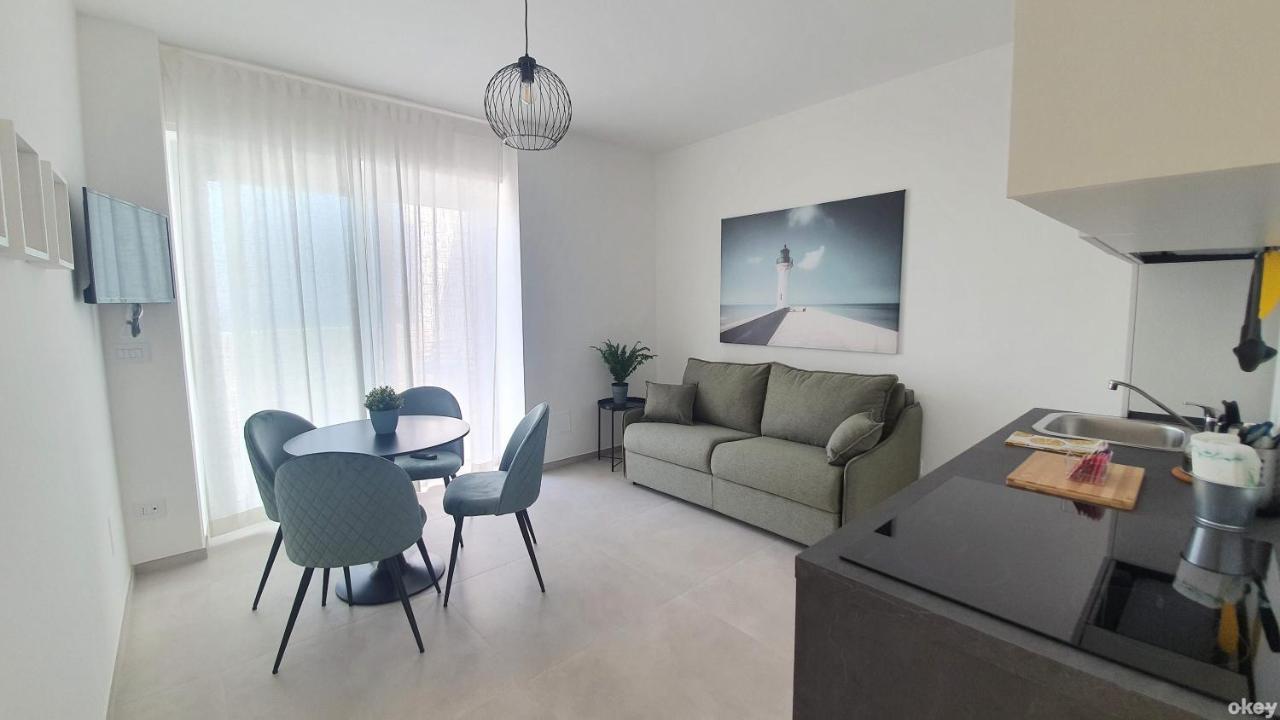 בארי Villa Mediterranea Apartments - Seaview, Pool & Garden מראה חיצוני תמונה